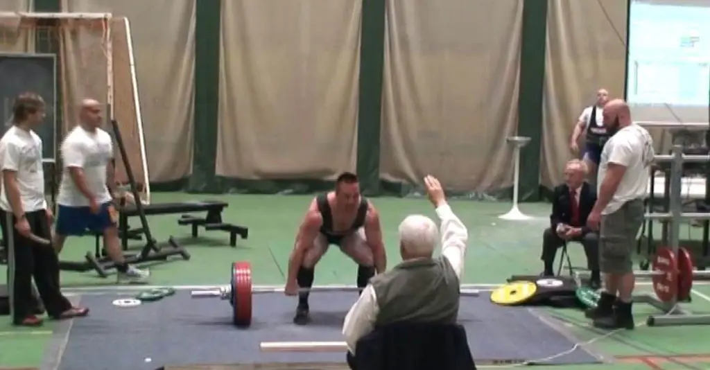 Grip width for deadlifts