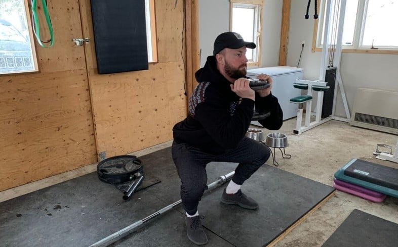 Front squat alternative: goblet squat