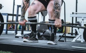 Why Do Powerlifters Wear Converse Shoes? (8 Reasons) |  PowerliftingTechnique.com