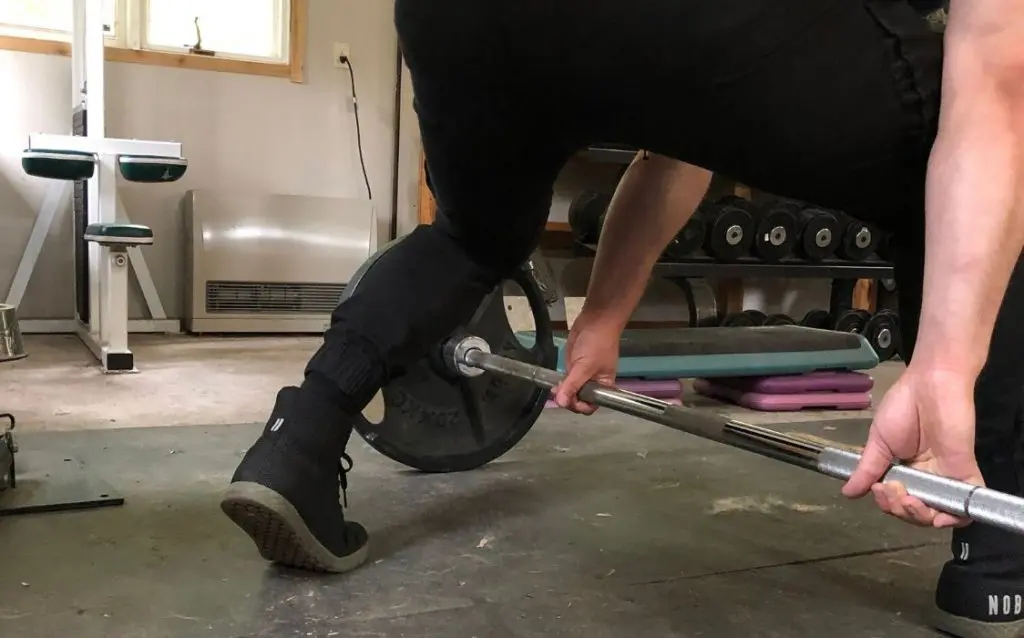 back foot doesn’t stay flat