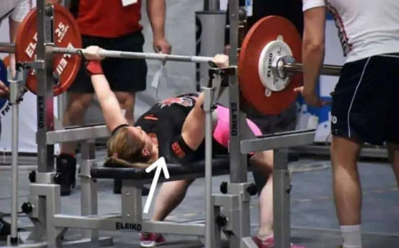 powerlifting belts for women decreases the chances of injuries by over-extension, over-flexion, or lateral flexion