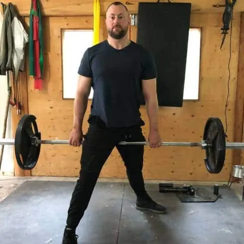 as fatigue while doing the jefferson squat there may be a tendency for body to start twisting sideways