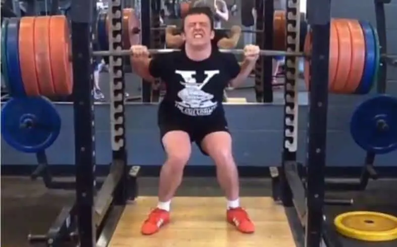 in powerlifting you should not attempt to train to failure with heavier weights
