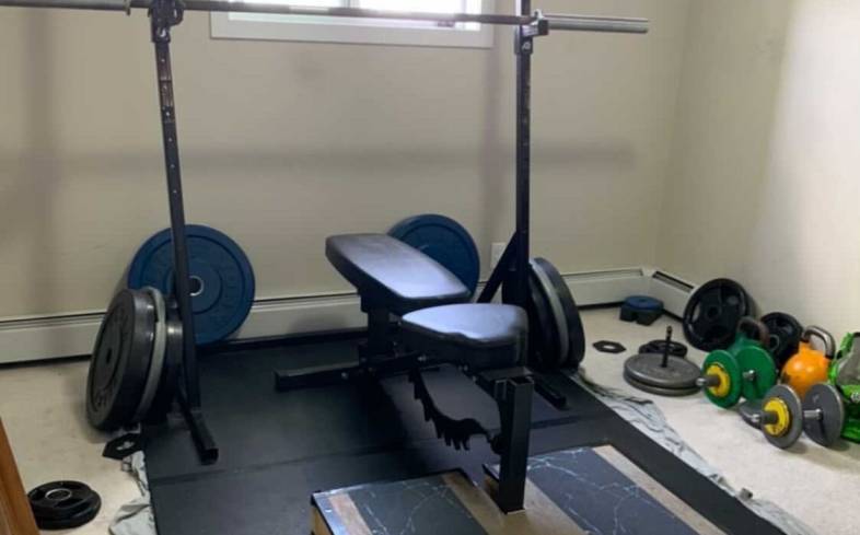 Putting a Squat Rack In An Apartment Complete Guide PowerliftingTechnique