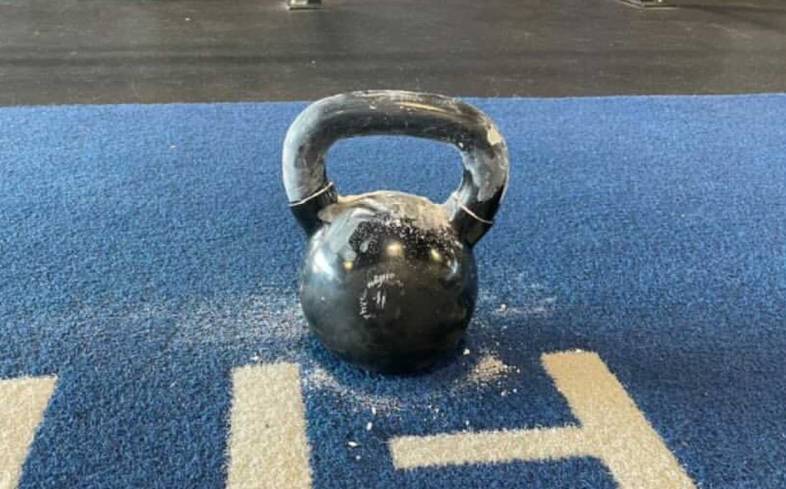 How To Chalk A Kettlebell Properly