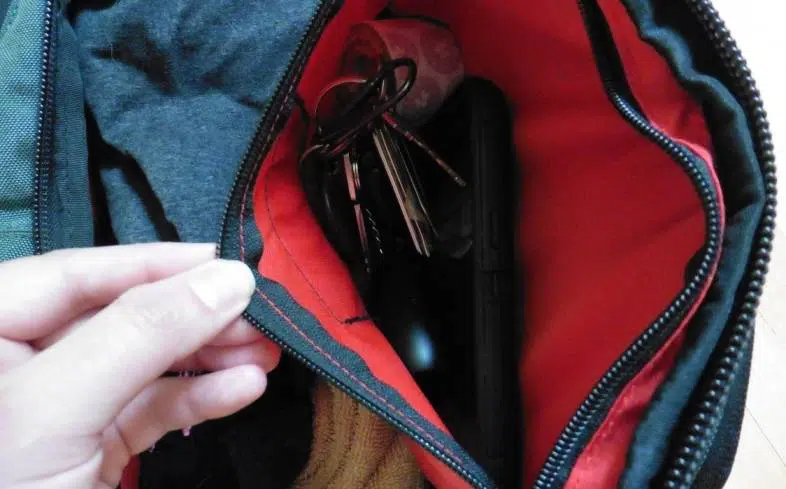 King Kong PLUS26 Backpack small zipper pocket