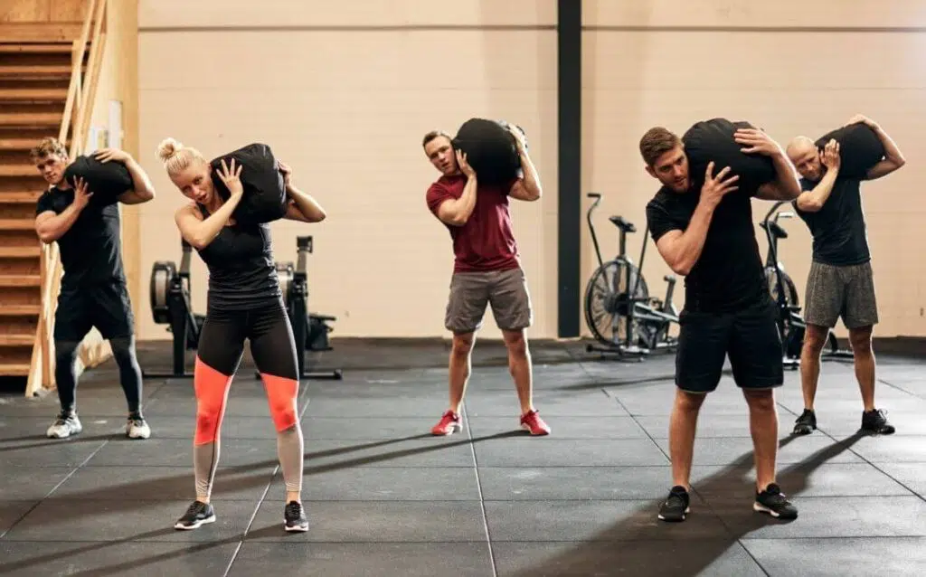 sandbag training can be done by anyone, whether youโre a beginner or an experienced athlete