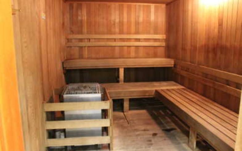 World Gym Sauna