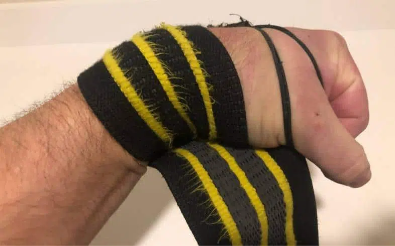 Wrapping Wrists with Wrist Wraps