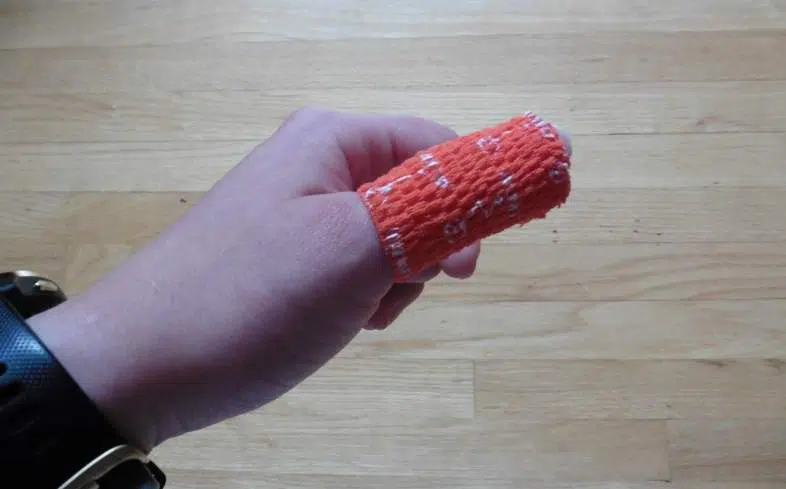 Reasons to wear lifting tape