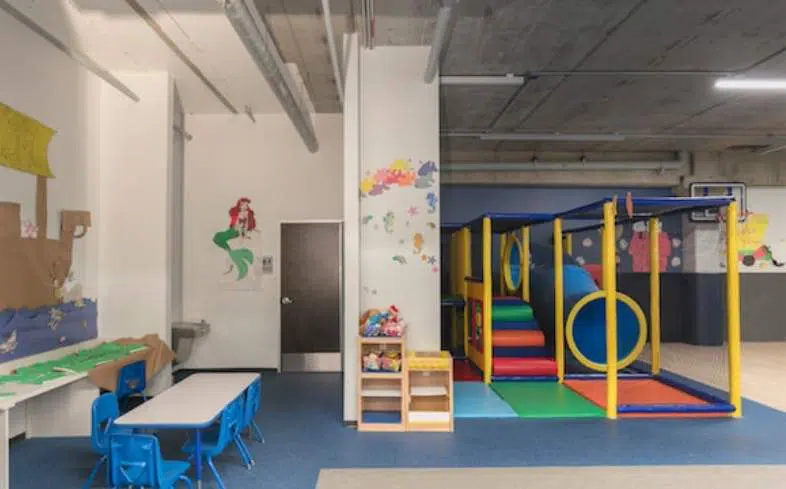 Gold’s Gym childcare services