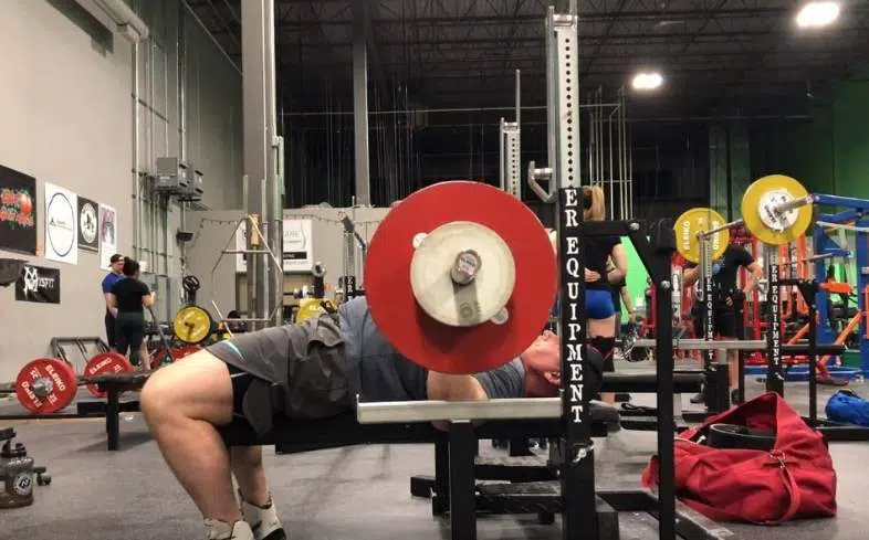 common mistakes of the negative bench press