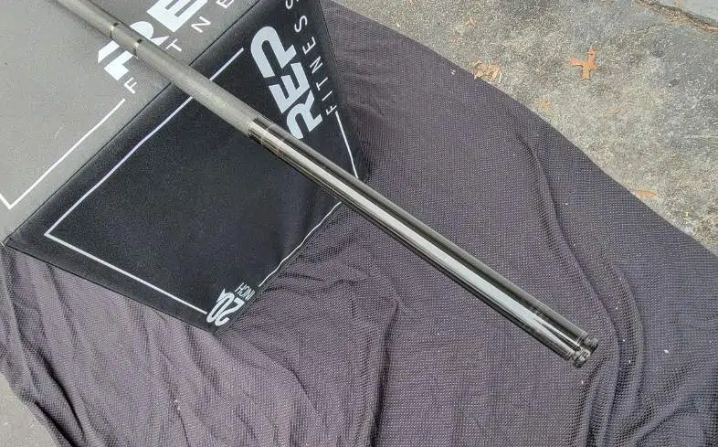 a barbell after removing the barbell sleeve