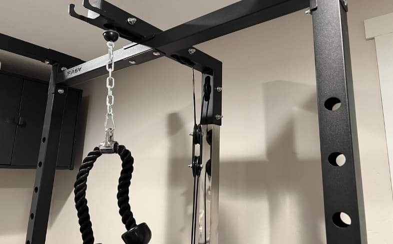 Pros iFast fitness power cage with lat pulldown: : included attachments offer lots of variety