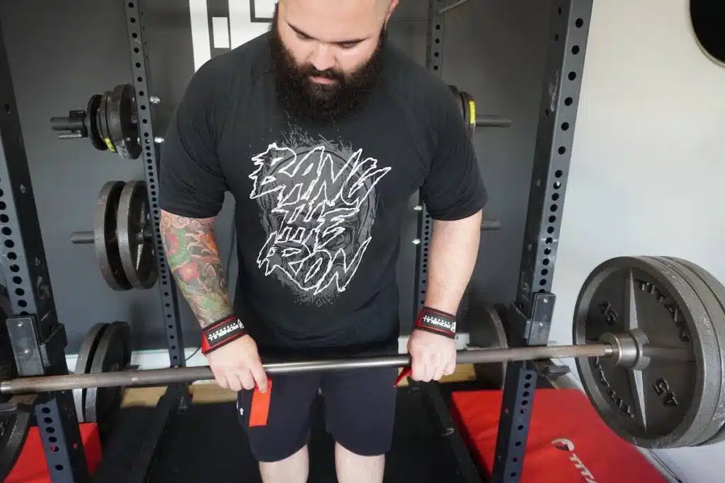 iron-bull-strength-lifting-straps close up on bar