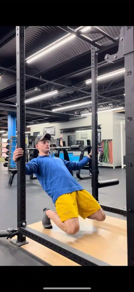 sissy squat ascent