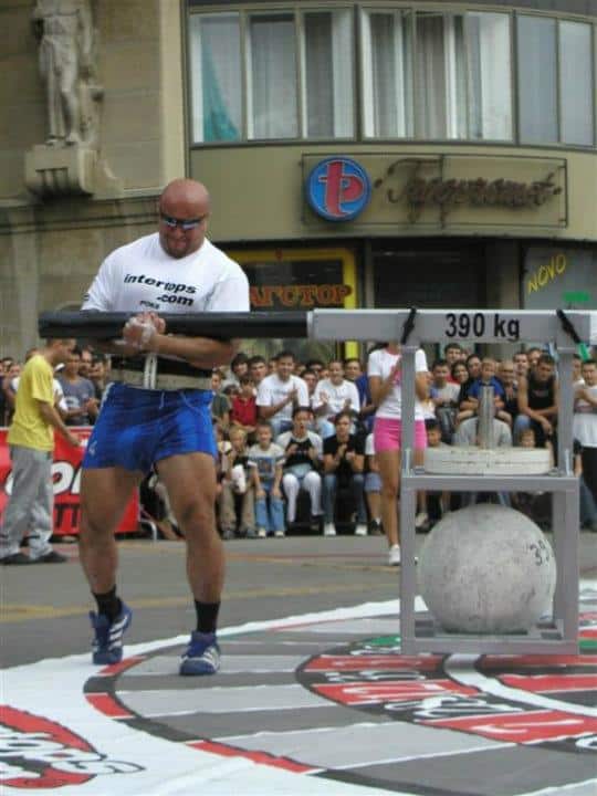 zercher squat strongman competition